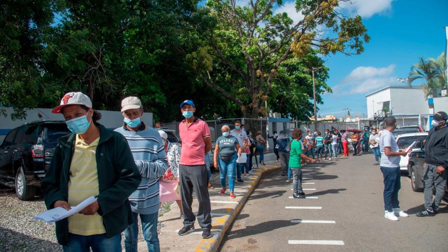 Neumólogos atienden pacientes con COVID-19 con PCR negativas Neumólogos atienden pacientes con COVID-19 con PCR negativas