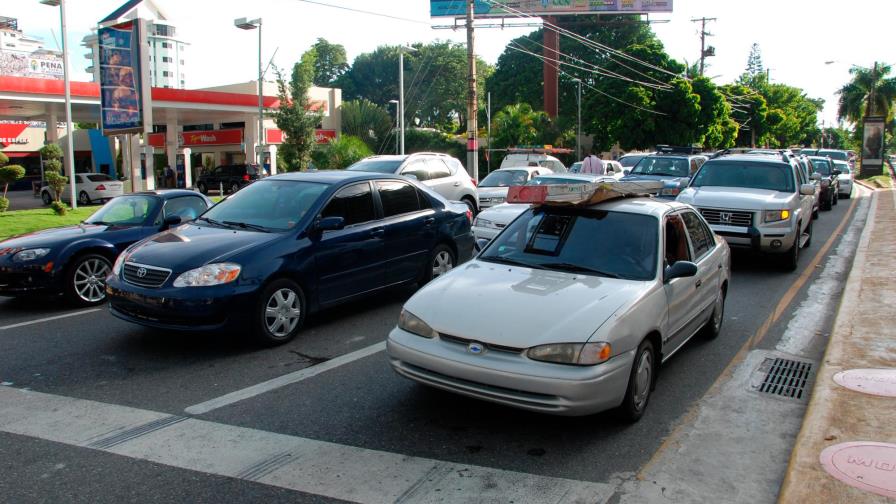 Fiscalizarán desde hoy conductores de vehículos tengan gomas lisas