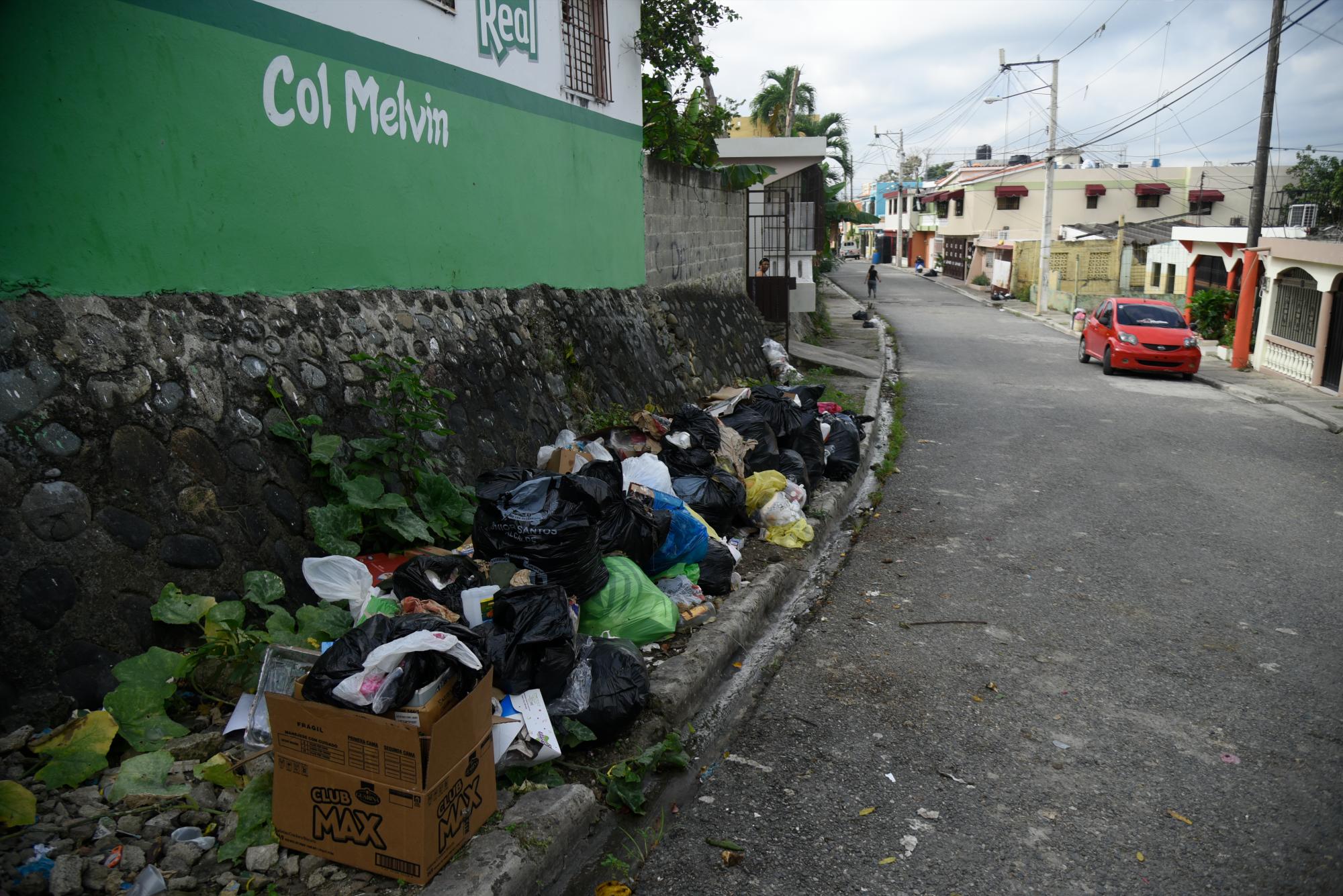 La recogida de la basura es otro servicio deficiente. 