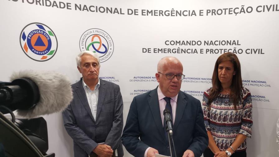 Portugal ordena investigar incendio que mató 54 animales en dos refugios