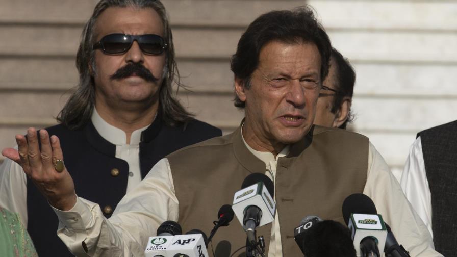 Líder pakistaní intenta lidiar tensiones Irán-Arabia Saudí