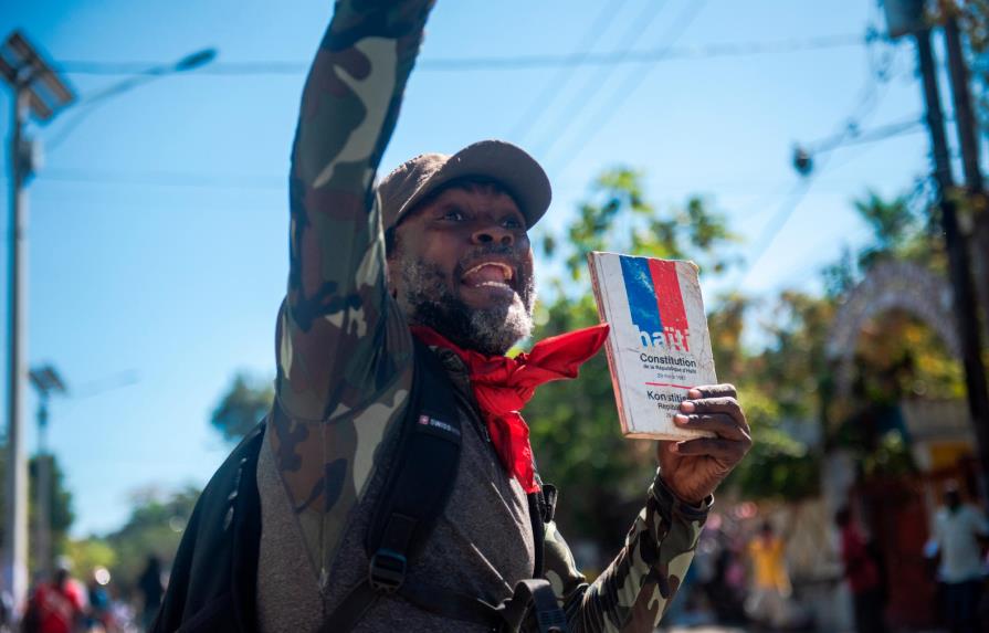 Ponen en libertad al juez acusado de organizar golpe de Estado en Haití