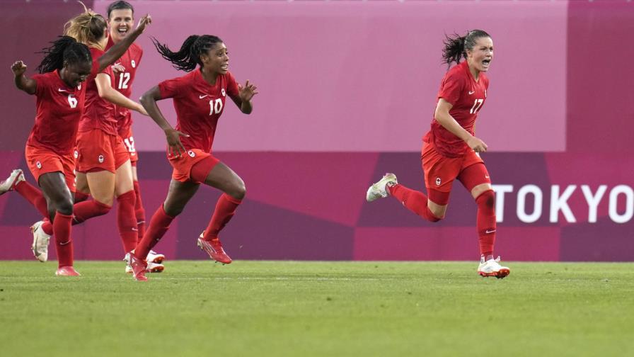 La campeona mundial EEUU cae ante Canadá en semis