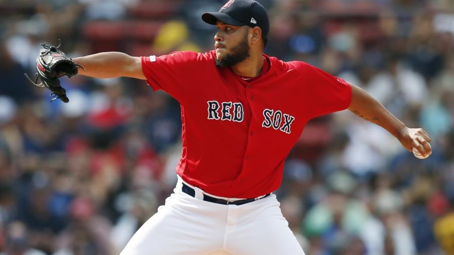 Más positivos de COVID-19 acentúan nerviosismo en el béisbol