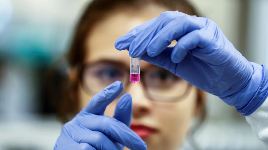 Johnson & Johnson probará en humanos vacuna contra COVID-19 en septiembre