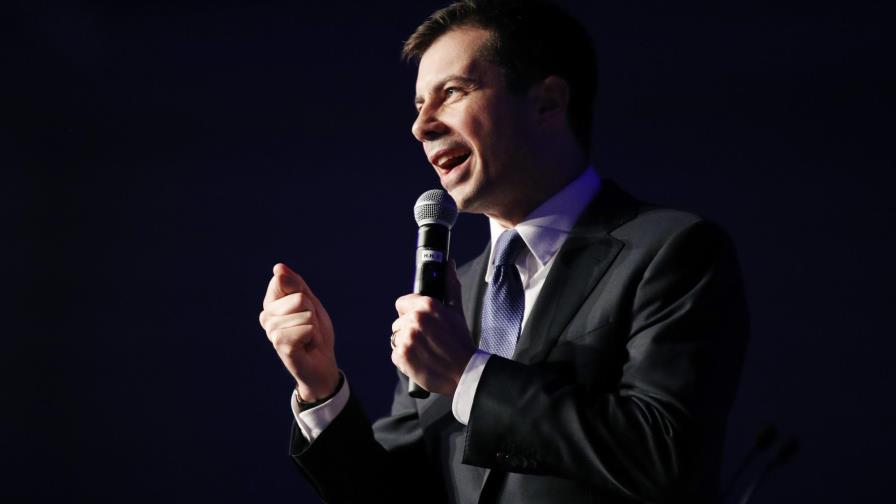 Buttigieg dice que está orgulloso de su esposo Buttigieg dice que está orgulloso de su esposo