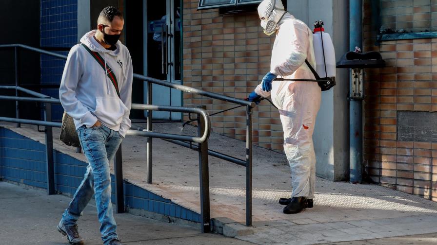 Brasil se acerca al millón de casos de COVID-19 con dudas sobre cuándo llegará el pico Brasil se acerca al millón de casos de COVID-19 con dudas sobre cuándo llegará el pico