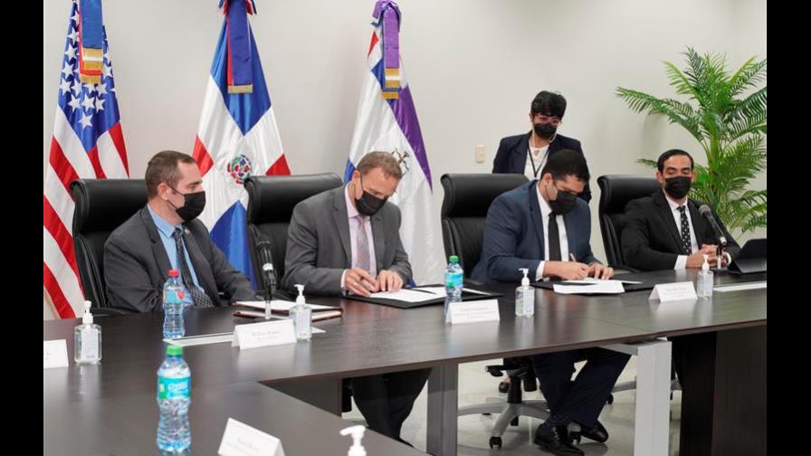 Embajada de EEUU dona equipos para contribuir a transformación digital del Poder Judicial 