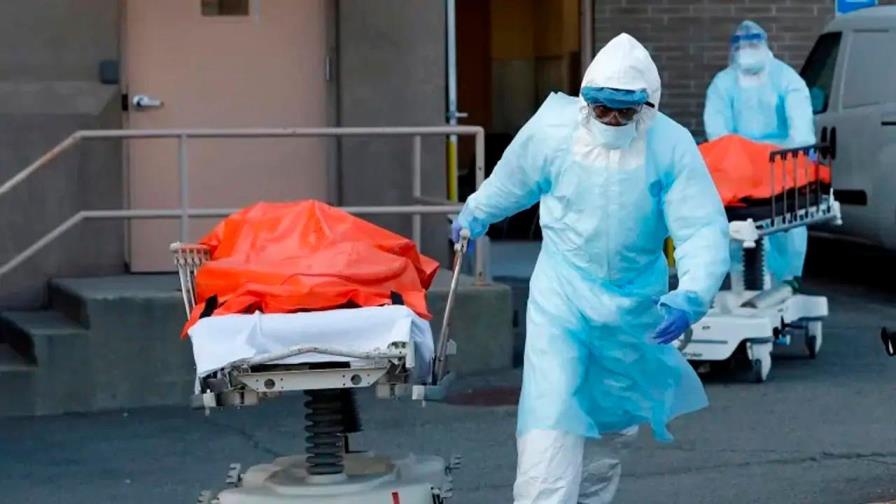 EE.UU. suma 2,098 muertes y 100,747 nuevos contagios de la COVID-19