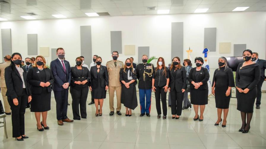 Ministerio de la Mujer rinde homenaje póstumo a soldado dominicana muerta en Kabul 