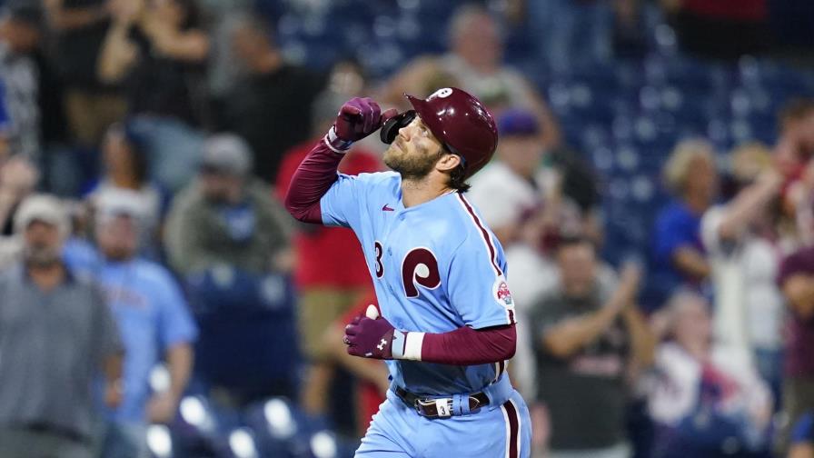 Vídeo | Harper dispara jonrón; Filis derrotan a Cachorros