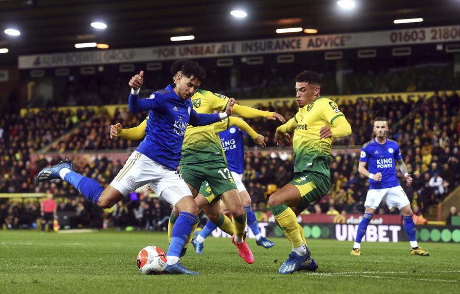 Norwich derrota 1-0 a Leicester y suspira con la salvación