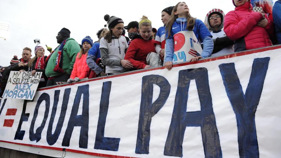 Seleccionadas y federación de fútbol de EEUU logran acuerdo Seleccionadas y federación de fútbol de EEUU logran acuerdo