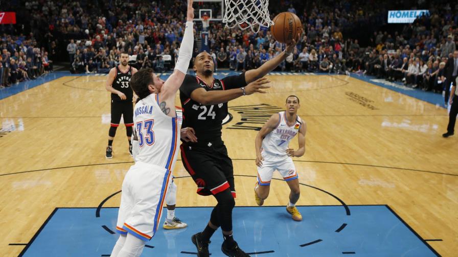 Powell aporta 23 puntos; Raptors resisten y vencen a Thunder