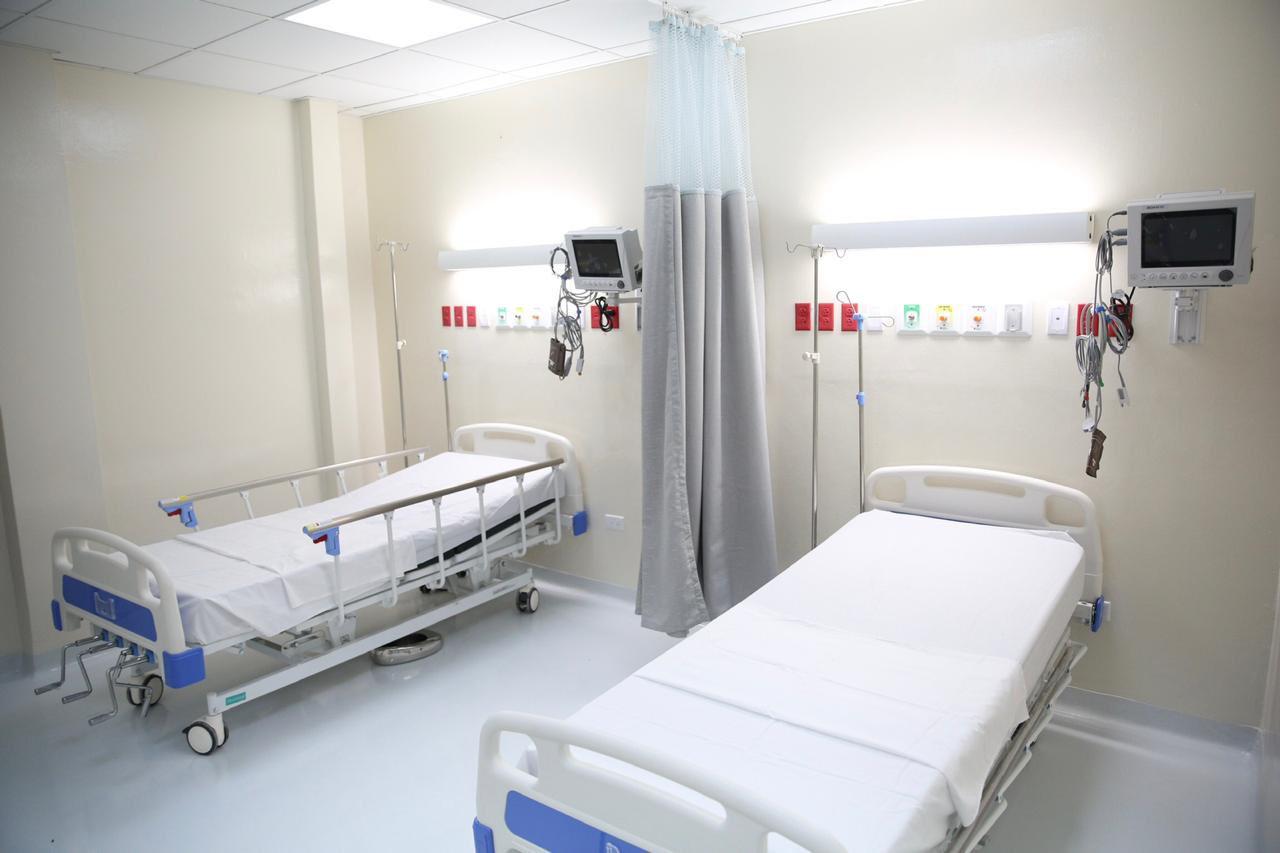 El interior del recién inaugurado hospital en Neiba. (FUENTE EXTERNA)