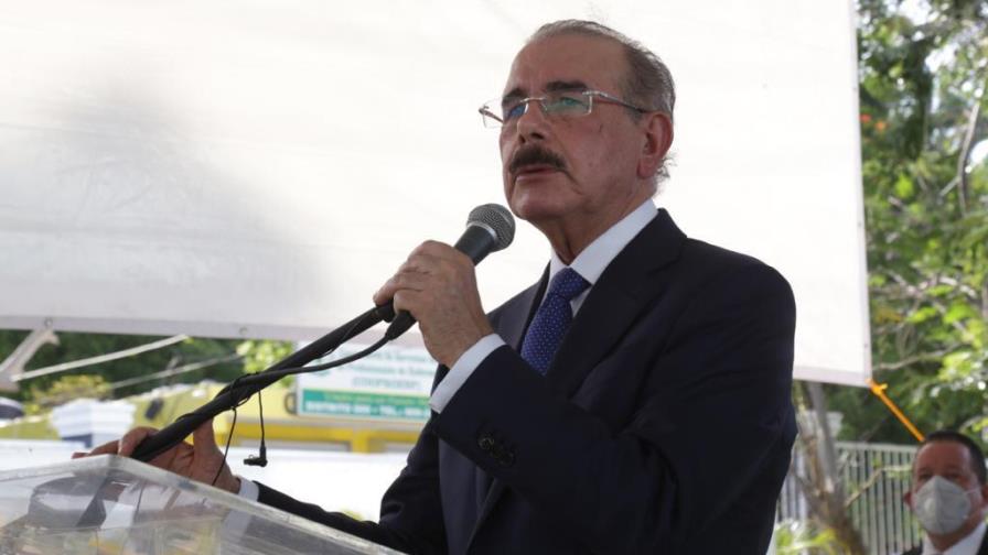 Danilo rinde cuentas desde inauguración de hospital