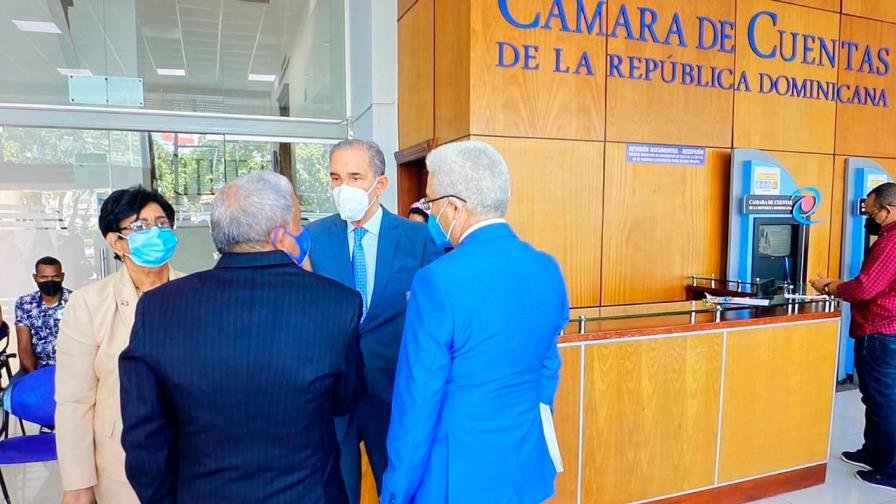 Ministro de Educación Superior declara unos 90.3 millones de pesos