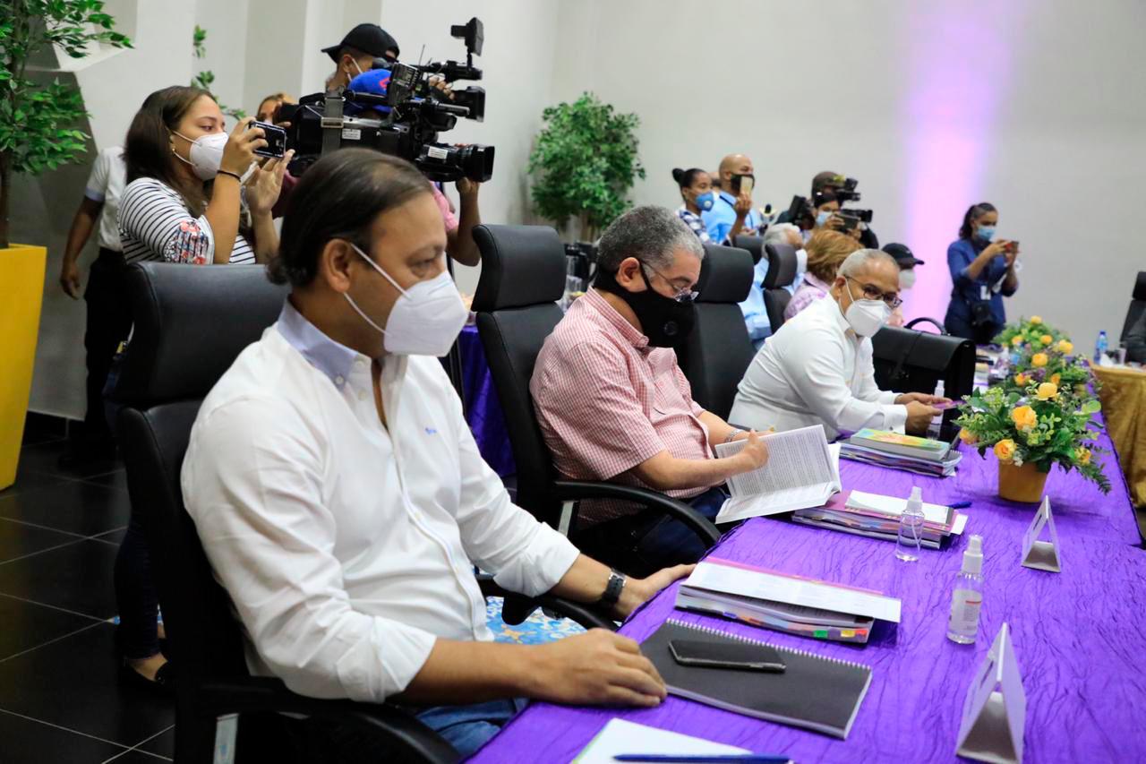 Vista de los demás miembros en el encuentro.