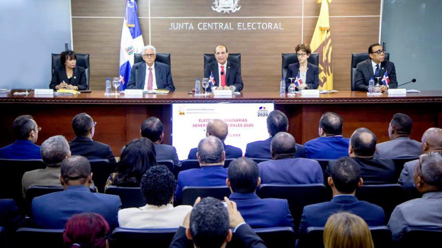 JCE convoca a delegados técnicos de partidos a reunión sobre auditoría forense