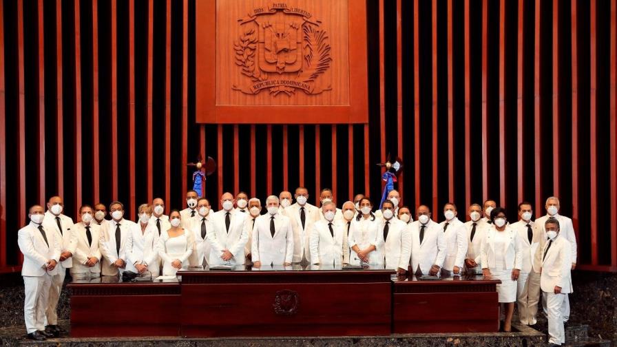 Juristas opinan sobre dilema en la elección de un senador como miembro del CNM Juristas opinan sobre dilema en la elección de un senador como miembro del CNM