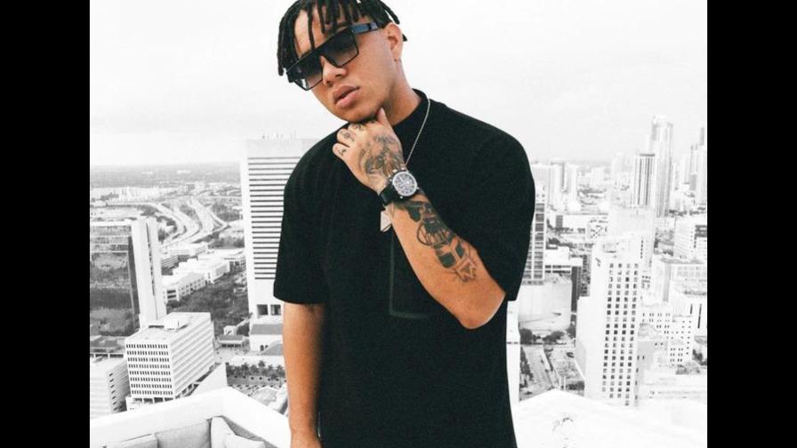 Eix, el urbano en ascenso que abre los conciertos de Rauw Alejandro 