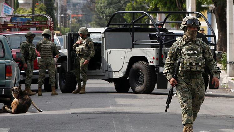 México: Ejército toma control de tres fuerzas policiales