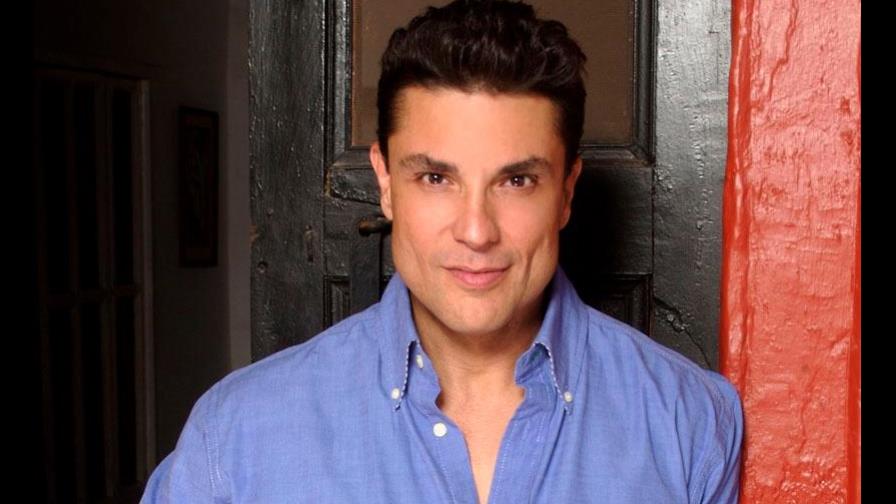 Accidente | El actor Osvaldo Ríos choca contra un caballo y su jinete