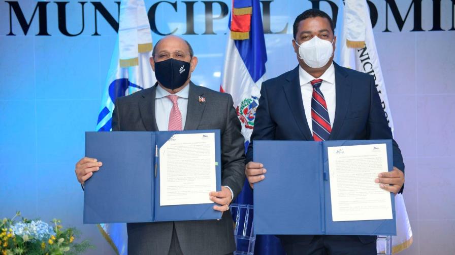 La Liga e Infotep firman acuerdo de capacitación a municipalistas