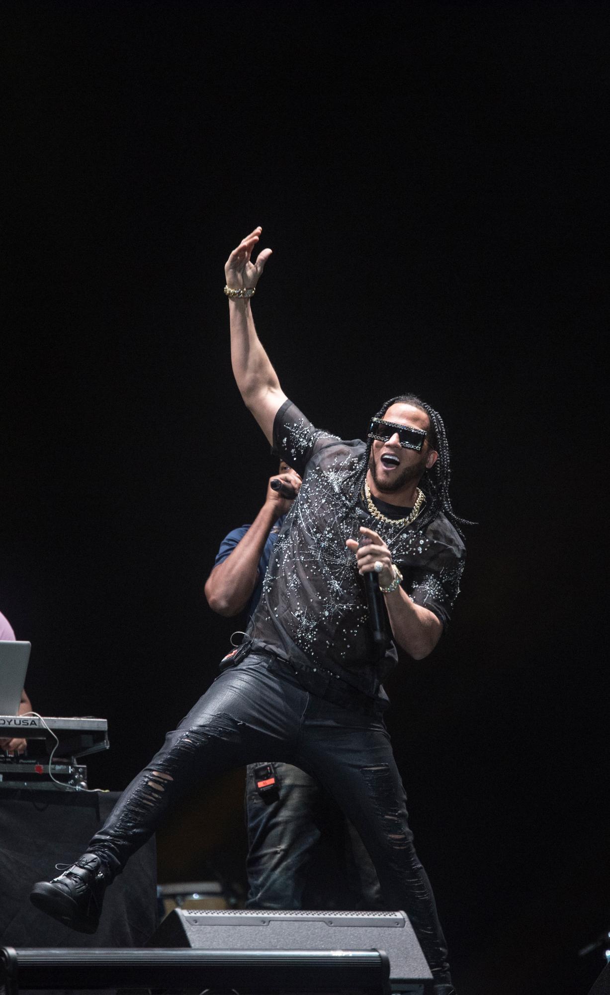 El Alfa, uno de los teloneros