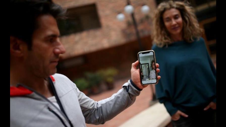 “El baño”, una cinta colombiana filmada con celulares en plena cuarentena