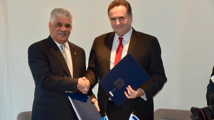 RD e Israel firman acuerdo para hacer vuelos directos