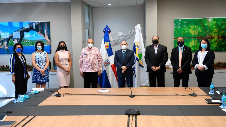 Infotep ofrecerá capacitación técnica a dominicanos que migrarán a Estados Unidos