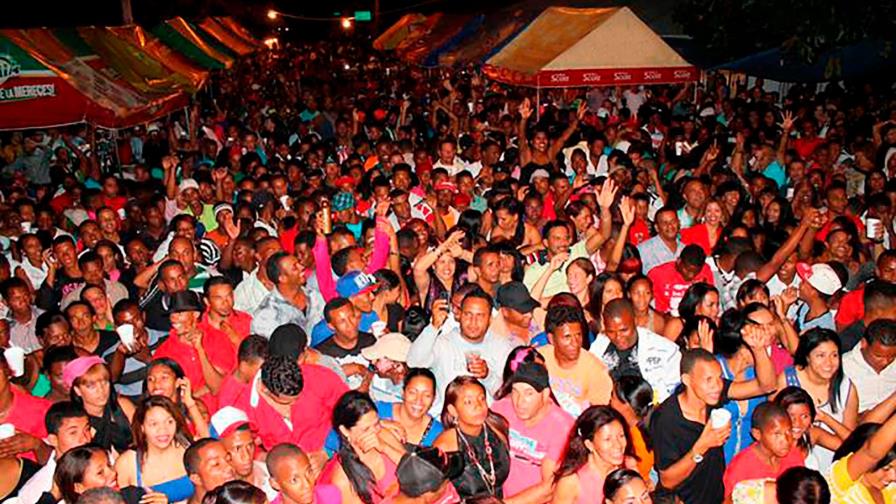 Levantan desde hoy la restricción a horario venta de bebidas alcohólicas por fiestas navideñas