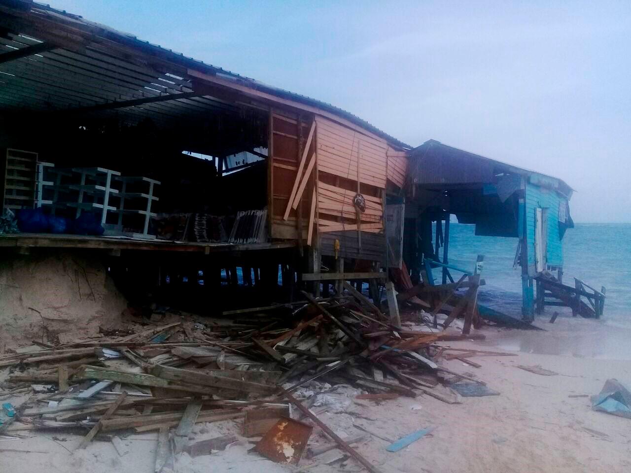 Parte de los destrozos en el mercadillo luego del paso de los huracanes Irma y María en 2017.