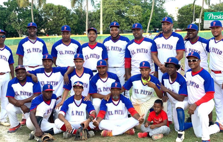 Prados del Cachón y Patria avanzan en el softbol del Distrito Nacional