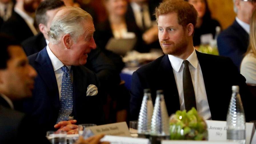 La familia real británica cada vez más pequeña