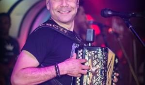 El Prodigio planea llevar merengue típico de manera digital