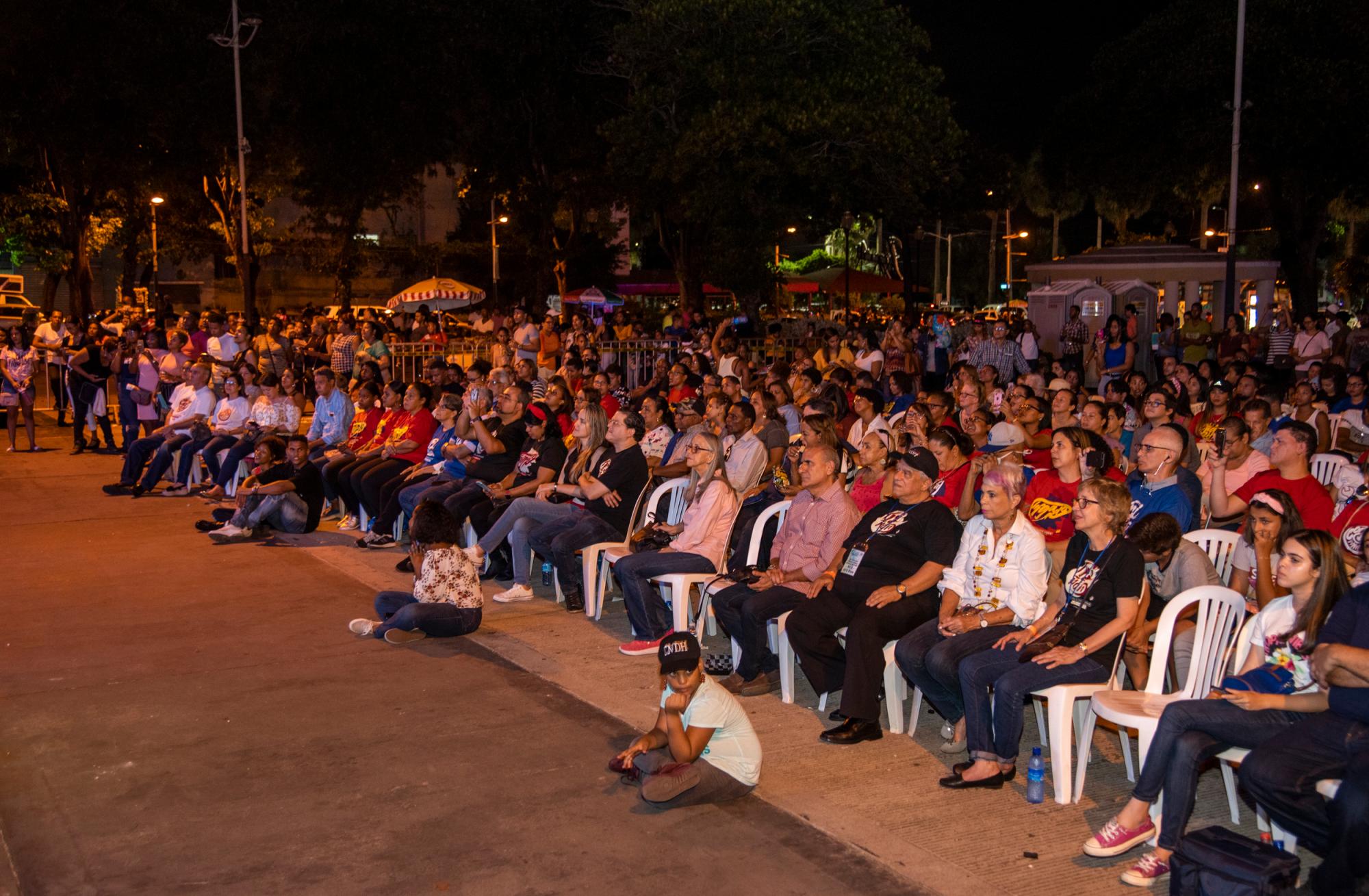El público llenó el lugar.