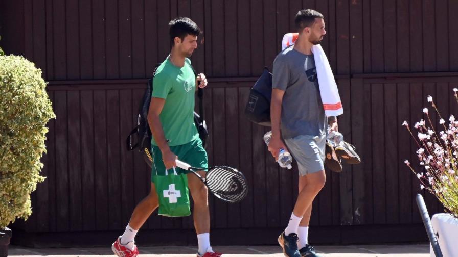Novak Djokovic retoma sus entrenamientos en un club de tenis de Marbella