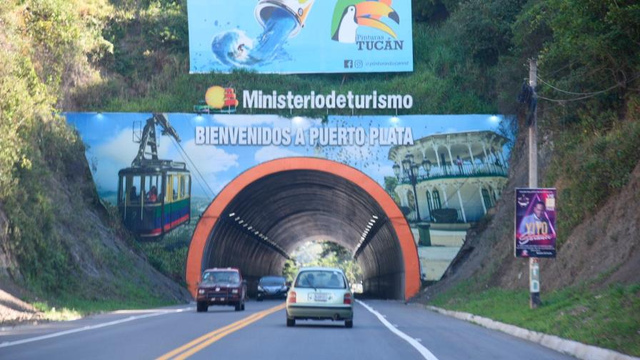 Medianos y pequeños empresarios puertoplateños piden ayuda Gobierno