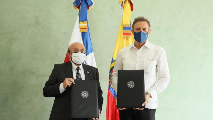 RD y Ecuador firman memorando de entendimiento en materia comercial