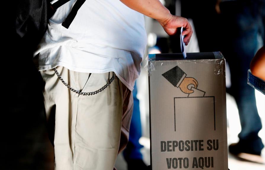 Detienen a secretario de junta electoral en El Salvador por secuestro