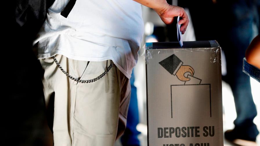 Detienen a secretario de junta electoral en El Salvador por secuestro