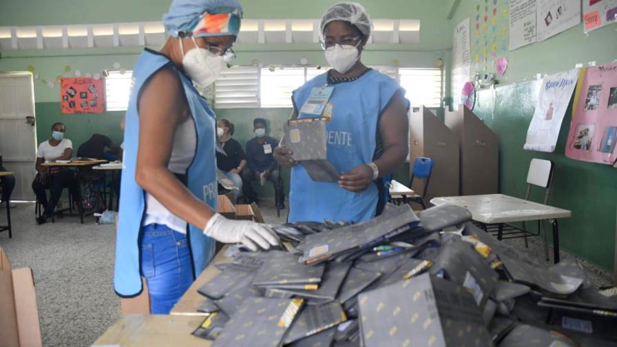 JCE da a conocer resultados de diputaciones de 25 provincias