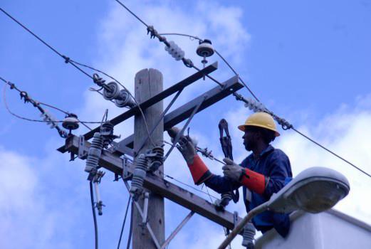 Adie: el sistema de generación de electricidad del país no sufrió daño por tormenta Laura