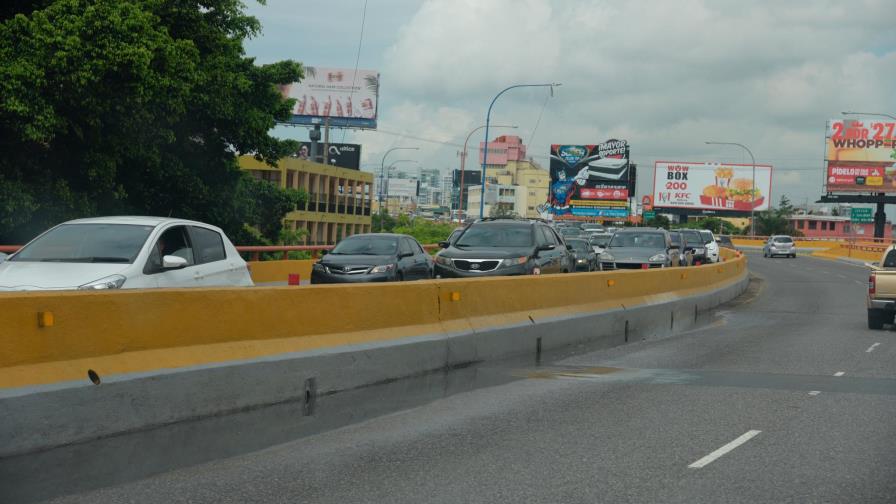 Elevado de la 27 y puente Juan Bosch están en precarias condiciones