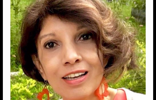 Mascarillas artísticas a beneficio de adultos mayores