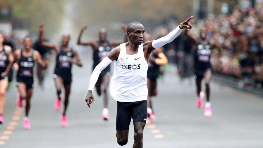 Los maratones de Chicago y Boston regresan en jornadas consecutivas