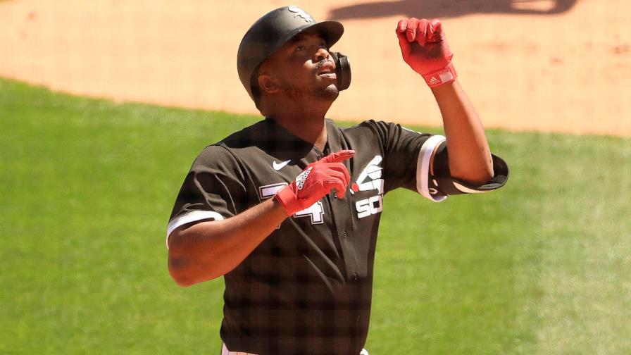 Eloy Jiménez regresa listo para atacar