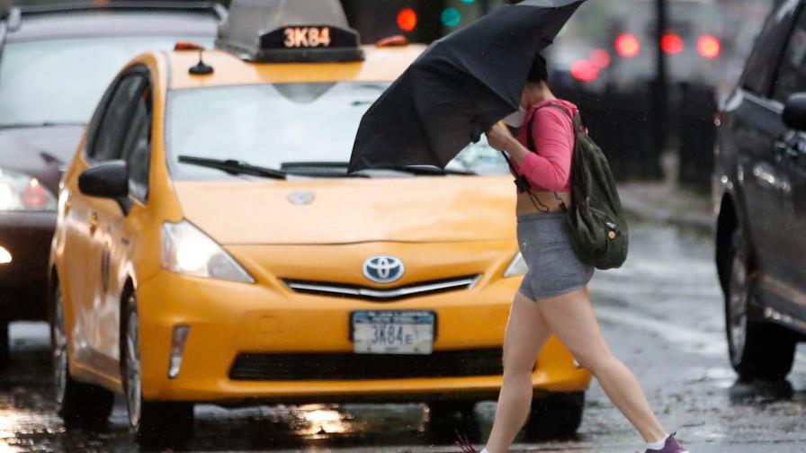 La tormenta Elsa descarga fuertes lluvias en Nueva York y el noreste de EEUU